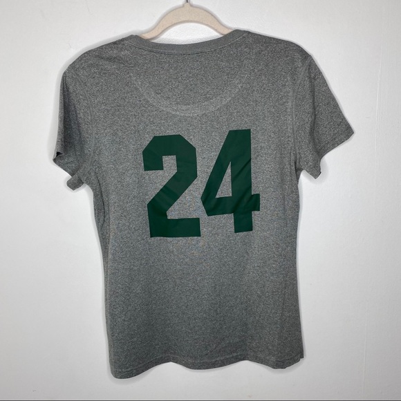 Nike Women’s T-shirt - Picture 4 of 5